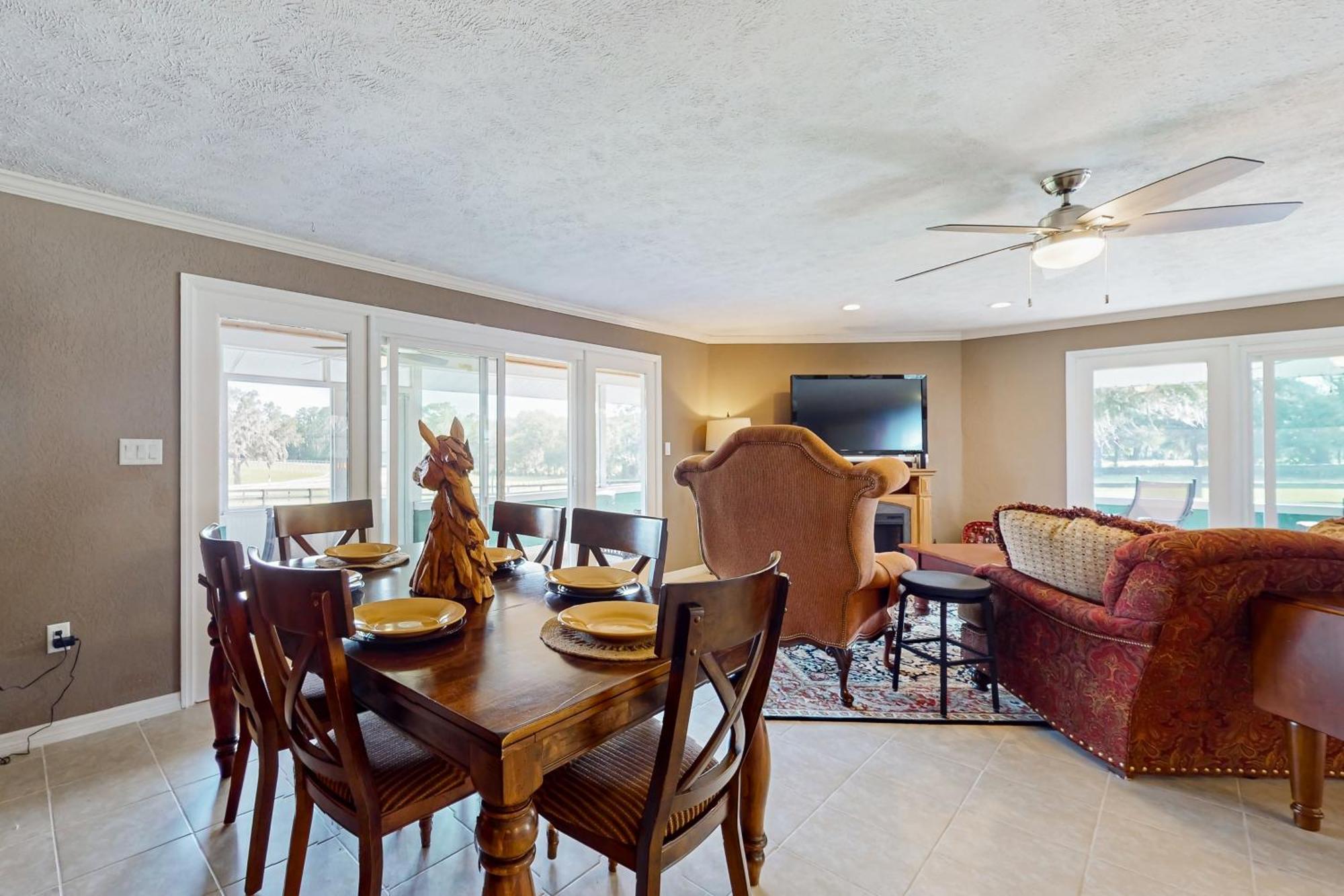 Two Springs Farm Guesthouse A Micanopy Bagian luar foto